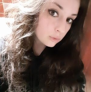 Meet your Posher, Jacinda